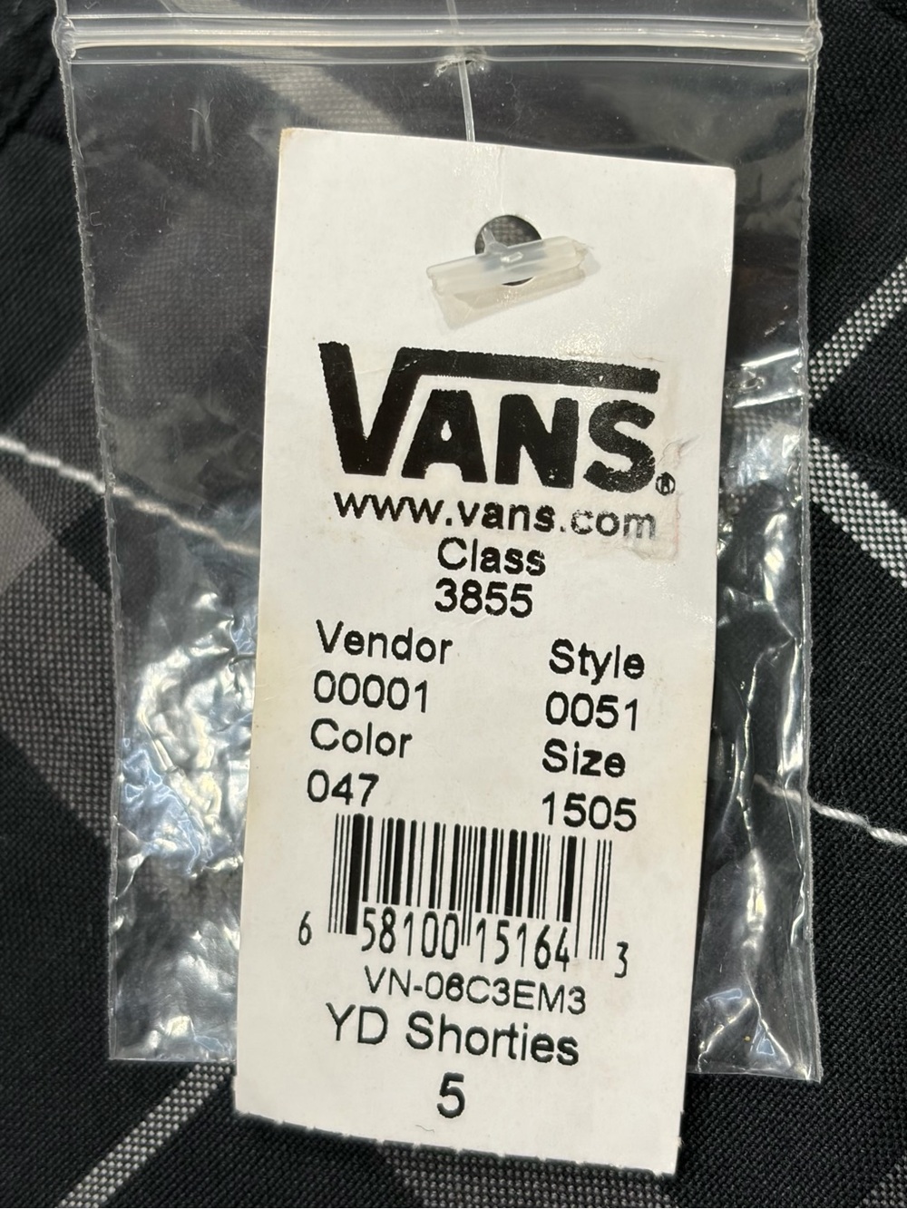 NWT Vans Plaid Shorties sz 5 - Picture 3 of 10